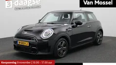 Zwart Gebruikt 2021 Mini Cooper S Essential Hatchback | € 22.900 (Super prijs)