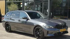 Grijs Gebruikt 2021 BMW 330 Sport Line Stationwagen | € 30.750 (Super prijs)