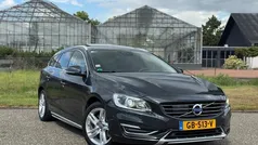 Gebruikt 2015 Volvo V60 R-Design Stationwagen | € 13.490 (Eerlijke prijs)