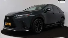 Zwart Gebruikt 2023 Lexus NX450h+ Sport Line SUV | € 63.945 (Eerlijke prijs)