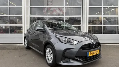 Gebruikt 2023 Toyota Yaris Active Hatchback | € 19.775 (Eerlijke prijs)