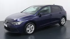 Blauw Gebruikt 2023 VW Golf VIII Business Hatchback | € 26.840 (Eerlijke prijs)