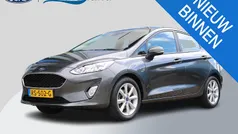 Grijs Gebruikt 2018 Ford Fiesta Trend Hatchback | € 9.950 (Goede deal)