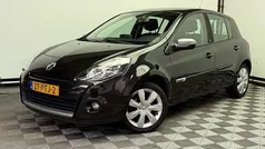 Zwart (metallic) Gebruikt 2011 Renault Clio R.S. Hatchback | € 5.975 (Eerlijke prijs)