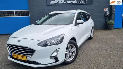 Wit Occasion 2021 Ford Focus Business Edition Stationwagen | € 15.950 (Eerlijke prijs)