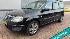 Zwart Gebruikt 2011 Dacia Logan MCV MPV | € 3.749 (Eerlijke prijs)