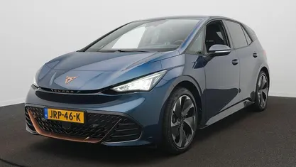 Blauw Gebruikt 2025 Cupra Born Hatchback | € 24.900 (Super prijs)