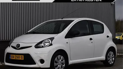Occasion Toyota Aygo Comfort 68 PK (50 kW) 2012 Hatchback