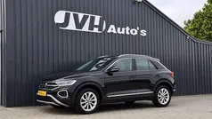 Gebruikt 2024 VW T-Roc Sport SUV | € 30.750 (Goede deal)