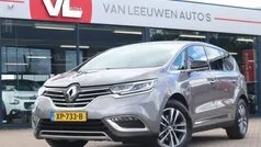 Grijs, metallic lak Gebruikt 2018 Renault Espace MPV | € 17.600 (Goede deal)