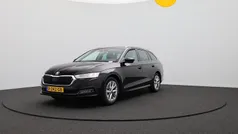Gebruikt 2023 Skoda Octavia Business Line Stationwagen | € 23.899 (Eerlijke prijs)