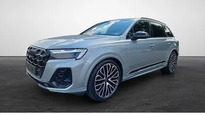 Gebruikt 2024 Audi Q7 S-Line SUV | € 81.960 (Eerlijke prijs)