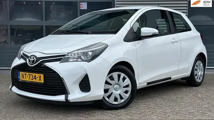 Occasion 2017 Toyota Yaris Hatchback | € 12.750 (Eerlijke prijs)