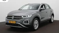 Grijs Gebruikt 2024 VW T-Roc SUV | € 34.995 (Eerlijke prijs)