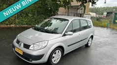 Gebruikt 2005 Renault Grand Scénic II Expression MPV | € 1.999 (Eerlijke prijs)