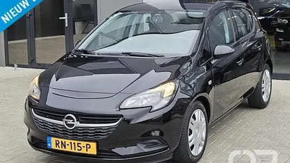 Zwart Gebruikt 2018 Opel Corsa Edition Hatchback | € 8.949 (Eerlijke prijs)