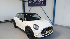Wit Gebruikt 2016 Mini Cooper Hatchback | € 10.450 (Super prijs)