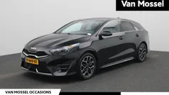 Zwart Gebruikt 2022 Kia ProCeed GT-Line Hatchback | € 24.900 (Eerlijke prijs)