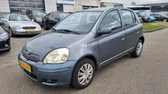 Blauw Gebruikt 2005 Toyota Yaris Hatchback | € 1.999 (Eerlijke prijs)