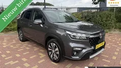 Grijs Gebruikt 2024 Suzuki SX4 S-Cross Style SUV | € 29.940 (Eerlijke prijs)