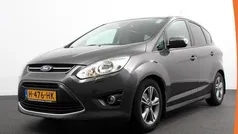 Gebruikt 2015 Ford C-MAX MPV | € 7.250 (Eerlijke prijs)