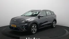 Grijs Gebruikt 2020 Kia e-Niro SUV | € 20.845 (Super prijs)