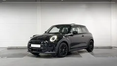 Gebruikt 2022 Mini Cooper Hatchback | € 22.850 (Eerlijke prijs)