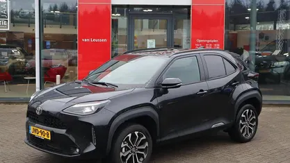 Occasion 2025 Toyota Yaris Cross SUV | € 28.900 (Eerlijke prijs)