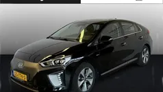 Zwart Gebruikt 2018 Hyundai Ioniq Premium Hatchback | € 13.950 (Eerlijke prijs)