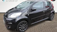 Zwart Gebruikt 2014 Peugeot 107 Active Hatchback | € 7.248 (Eerlijke prijs)