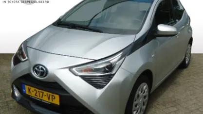 Occasion Toyota Aygo X-play 74 PK (54 kW) 2021 Hatchback