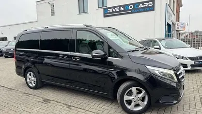 Zwart Gebruikt 2015 Mercedes V220 Avantgarde Edition MPV | € 26.450 (Eerlijke prijs)