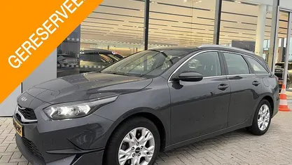 Occasion 2022 Kia Ceed Hatchback | € 17.445 (Eerlijke prijs)
