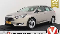 Grijs Gebruikt 2015 Ford Focus Stationwagen | € 7.945 (Eerlijke prijs)