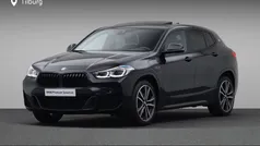 Zwart Gebruikt 2022 BMW X2 Executive SUV | € 34.880 (Eerlijke prijs)