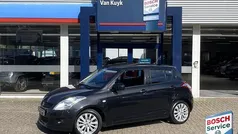 Zwart Gebruikt 2012 Suzuki Swift Comfort Hatchback | € 6.450 (Eerlijke prijs)