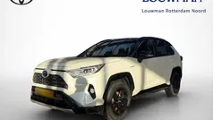 Wit Gebruikt 2021 Toyota RAV4 Hybrid SUV | € 35.995 (Eerlijke prijs)