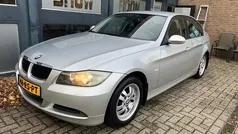 Grijs Gebruikt 2005 BMW 320 Executive Sedan | € 3.950 (Eerlijke prijs)