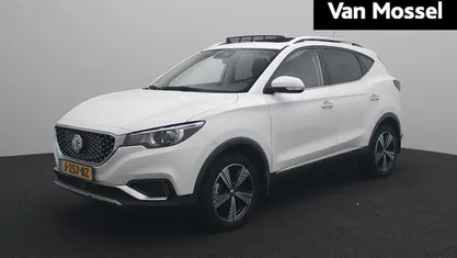 Occasion MG ZS Luxury 105 kW (143 PK) 2020 Wit Sedan