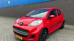 Rood Gebruikt 2010 Peugeot 107 Hatchback | € 2.595 (Goede deal)