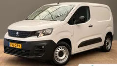 Gebruikt 2023 Peugeot Partner S MPV | € 14.572 (Eerlijke prijs)