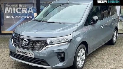 Grijs Nieuw 2025 Nissan Townstar N-Connecta MPV | € 39.650 (Goede deal)