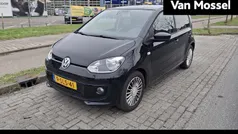 Zwart Gebruikt 2014 VW up! high up! Hatchback | € 7.440 (Eerlijke prijs)