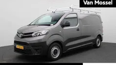 Grijs Gebruikt 2018 Toyota Proace Comfort Van | € 11.900 (Eerlijke prijs)