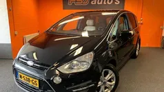 Zwart Gebruikt 2011 Ford S-MAX Titanium MPV | € 7.450 (Goede deal)