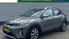 Groen Gebruikt 2021 Kia Stonic SUV | € 19.185 (Eerlijke prijs)