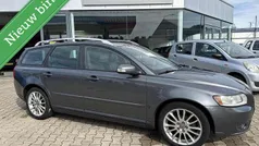 Grijs Gebruikt 2009 Volvo V50 Business Edition Stationwagen | € 4.944 (Eerlijke prijs)