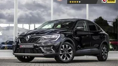Zwart Gebruikt 2023 Renault Arkana Evolution SUV | € 23.845 (Goede deal)