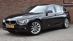Zwart Gebruikt 2015 BMW 318 Stationwagen | € 9.949 (Goede deal)