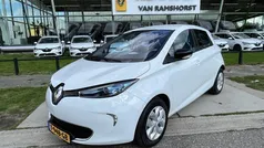 Wit Gebruikt 2015 Renault Zoe Life Hatchback | € 5.950 (Goede deal)